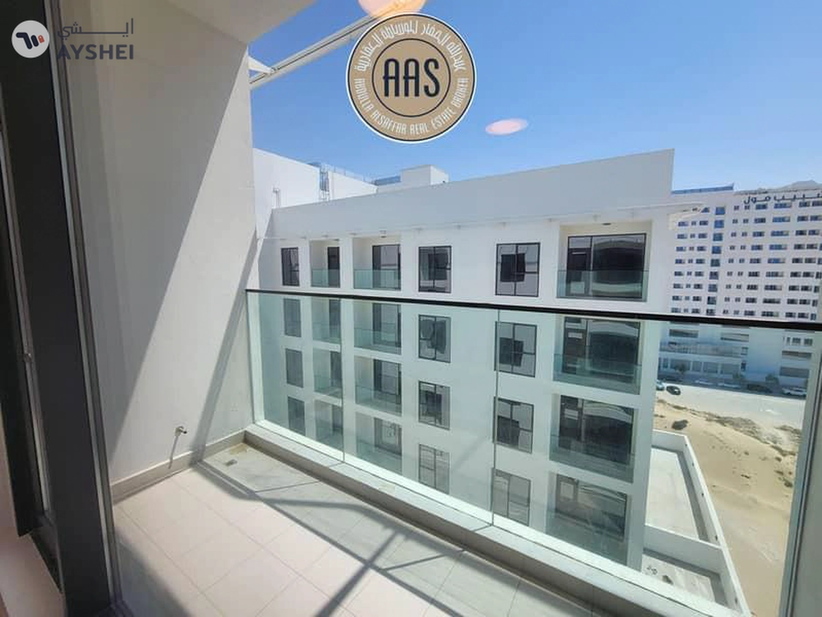 First tenant/ brand new 2bhk apartment with balcony & fitted cabinet in 105k AED-9-9