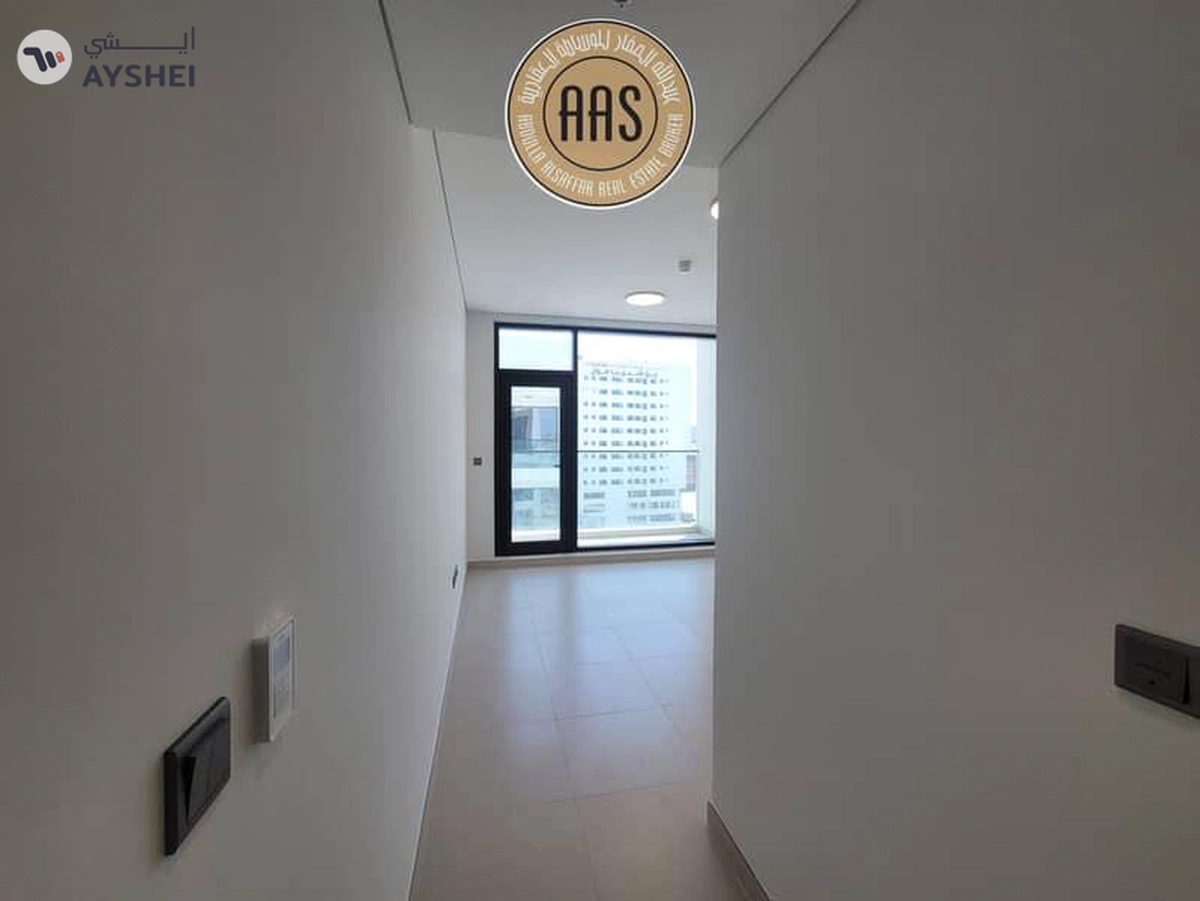 First tenant/ brand new 2bhk apartment with balcony & fitted cabinet in 105k AED-12-12