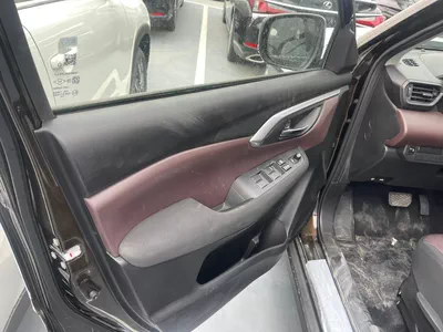 New 2024 Toyota Urban crusir – Black-1