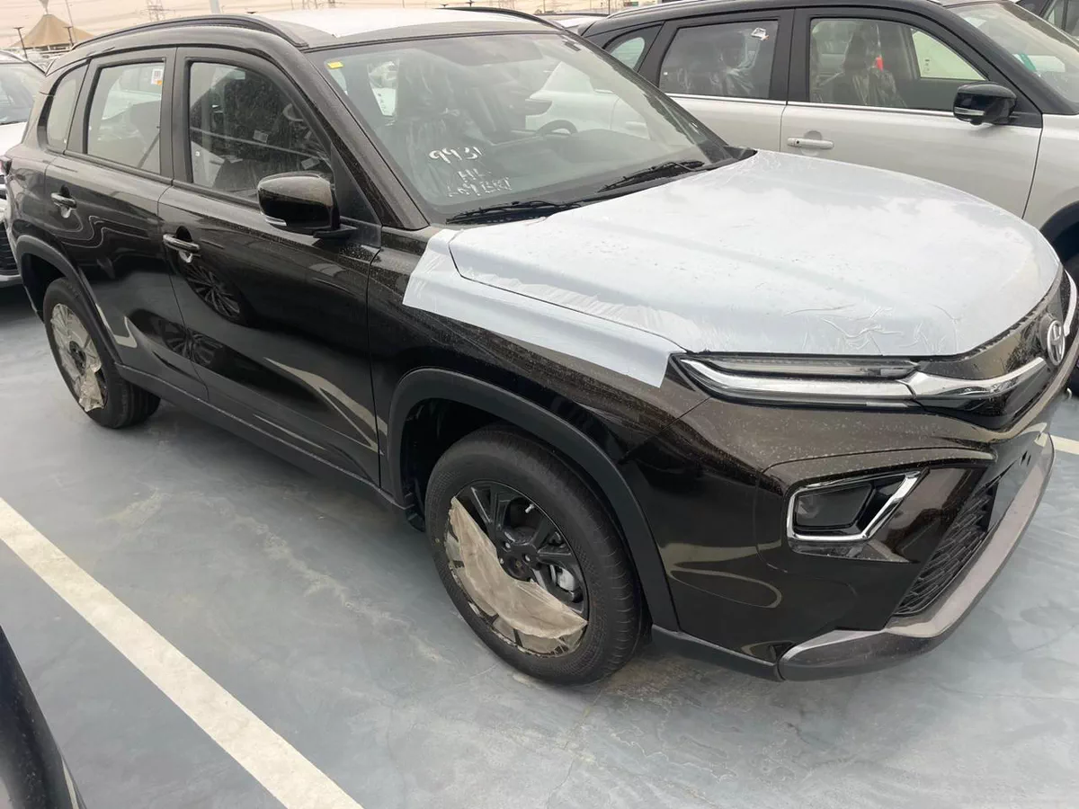 New 2024 Toyota Urban crusir – Black-12-12
