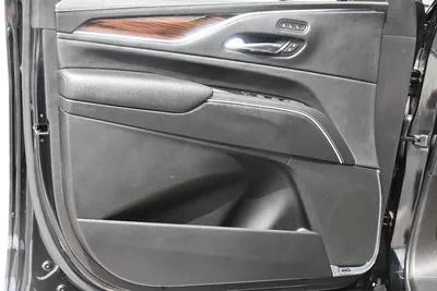 ESCALADE PREMIUM LUXURY 2021 | BLACK-15