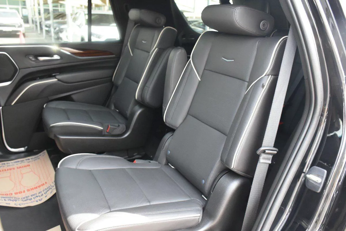 ESCALADE PREMIUM LUXURY 2021 | BLACK-5-5