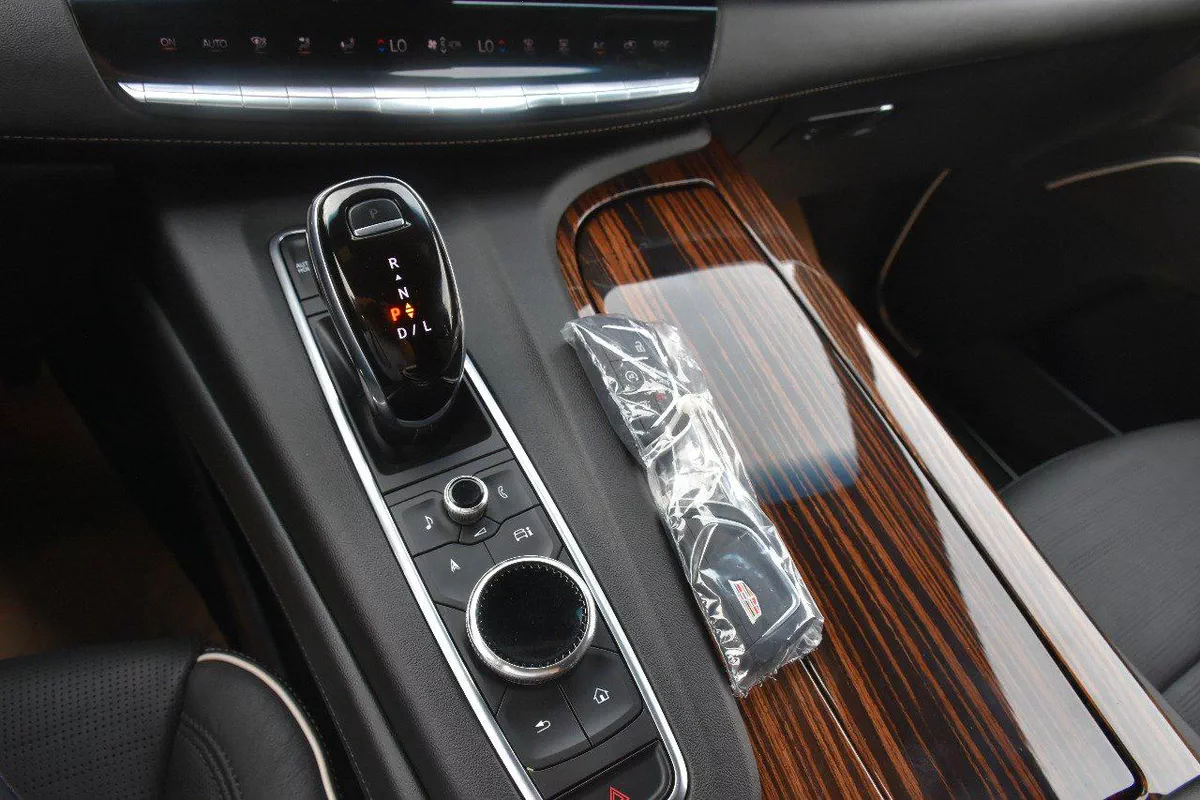 ESCALADE PREMIUM LUXURY 2021 | BLACK-11-11