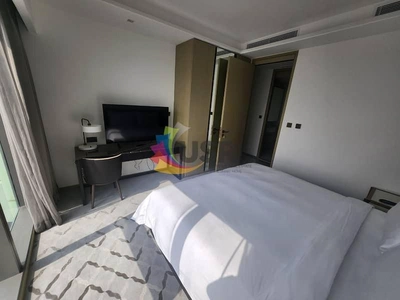 HIGHER FLOOR FURNISHED 3BR SERVICED APARTMENT 340K-13