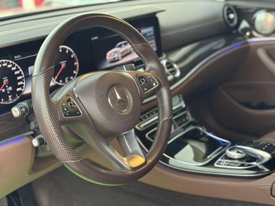 Mercedes Benz E200 STD-7