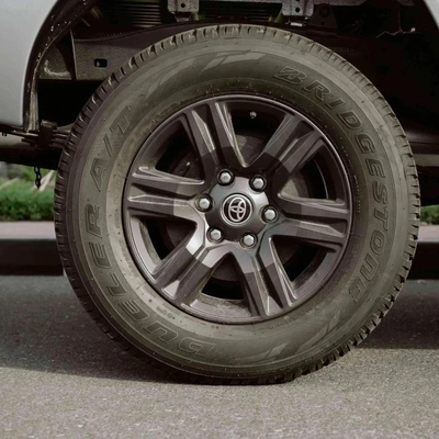 Toyota Hilux GLX AT 2.7L-6