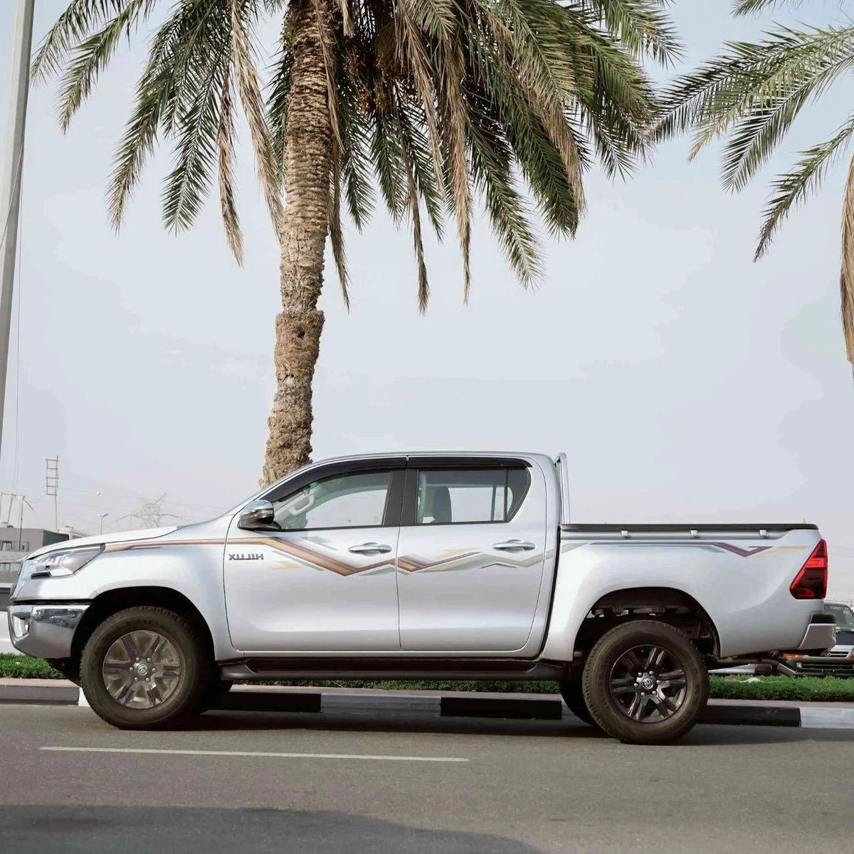 Toyota Hilux GLX AT 2.7L-14-14