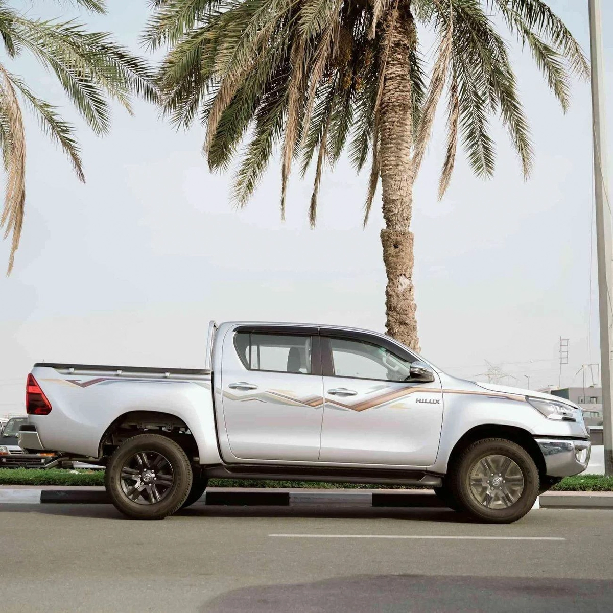 Toyota Hilux GLX AT 2.7L-10-10