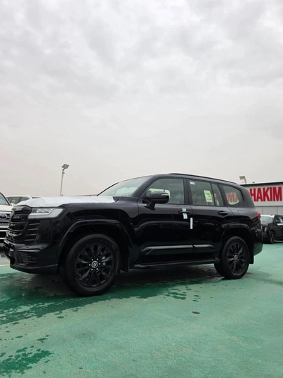 Toyota Land Cruiser BLACK EDITION-12