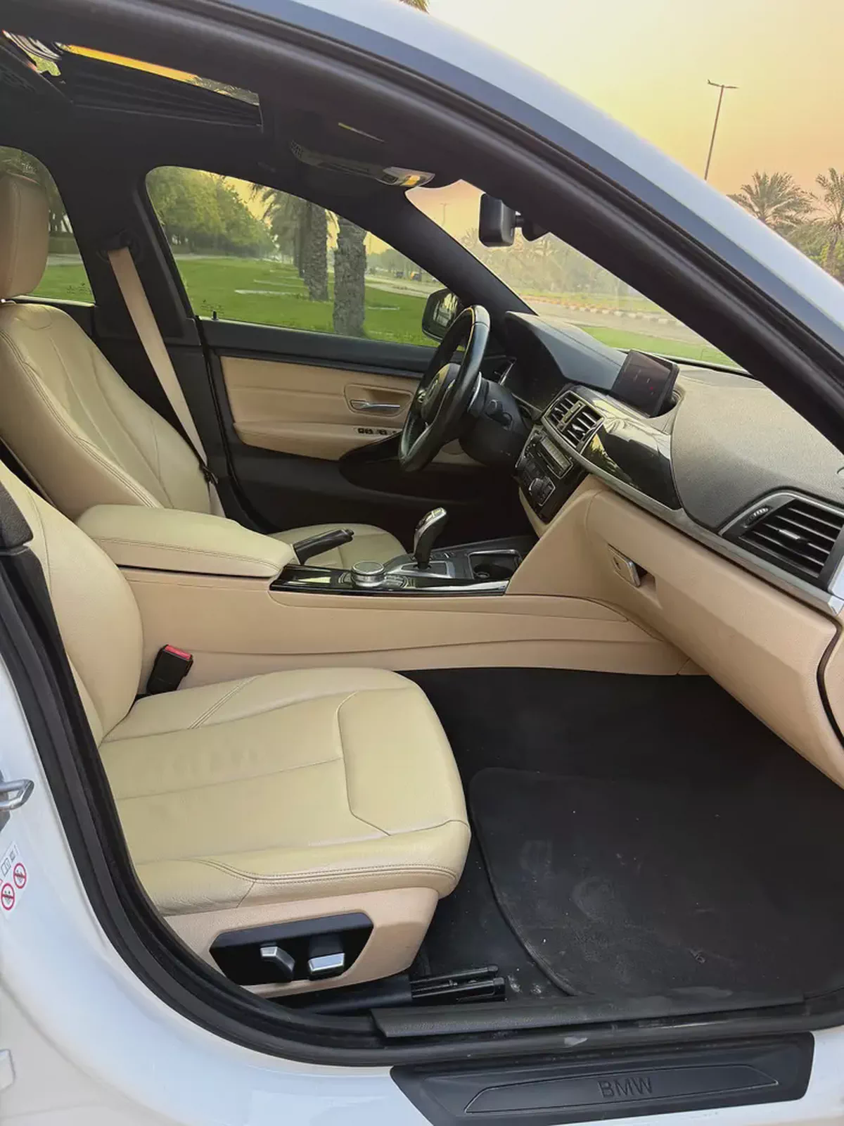 BMW 4-Series 420i M Sport 2019 | GCC Specs | Pristine Condition-9-9