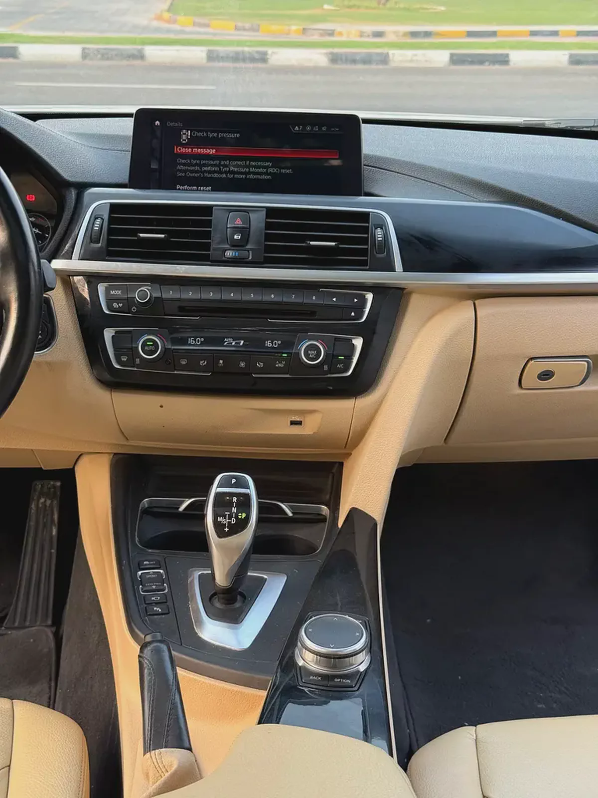 BMW 4-Series 420i M Sport 2019 | GCC Specs | Pristine Condition-13-13