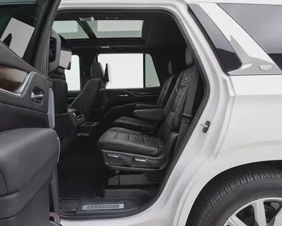 Cadillac Escalade Premium Luxury 2022 | Japanese Spec | AED 4,210 / Monthly-11