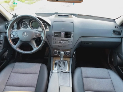 SUPER CLEAN C300 ONLY 49000 KM FRESH JAPAN IMPORTED-12