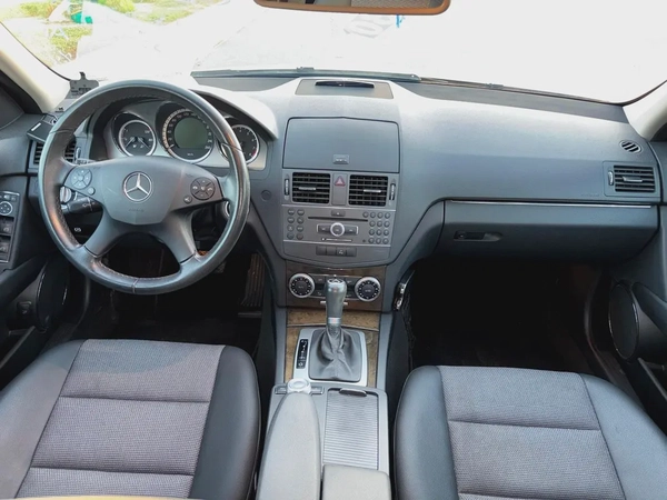 SUPER CLEAN C300 ONLY 49000 KM FRESH JAPAN IMPORTED