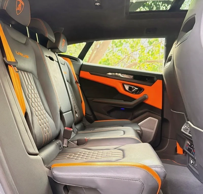 Under Lamborghini Warranty | Unleash the Beast within — Your Lamborghini Urus S Awaits.-6