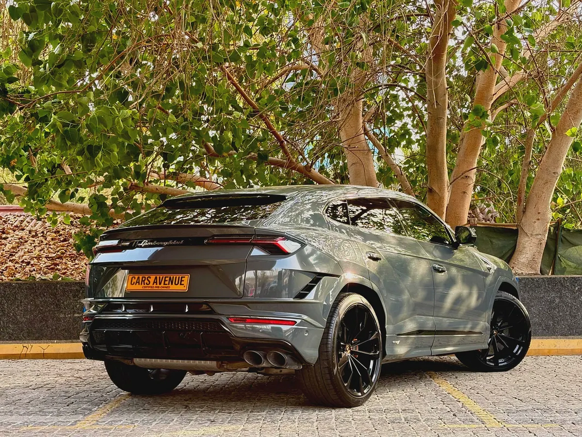 Under Lamborghini Warranty | Unleash the Beast within — Your Lamborghini Urus S Awaits.-9-9