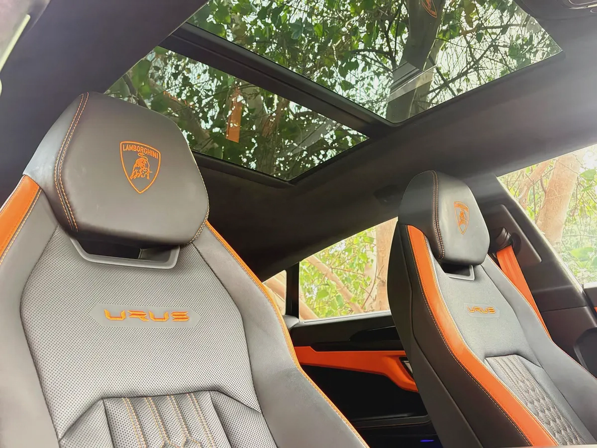Under Lamborghini Warranty | Unleash the Beast within — Your Lamborghini Urus S Awaits.-5-5