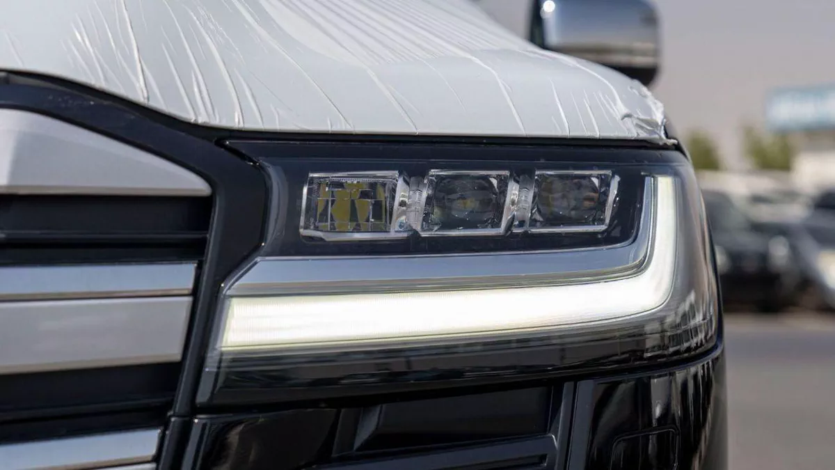 Toyota Land Cruiser VX LC VX 3.3D\(LHD) TOYOTA LAND CRUISER LC300 VX 3.3D AT MY2025 – BLACK-12-0