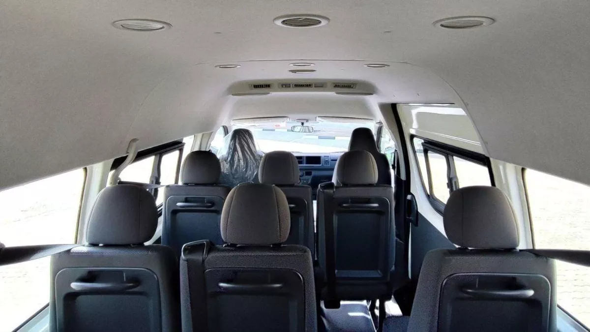 Toyota Hiace DLS - STD ROOF TOYOTA HIACE 2.5L TURBO DIESEL 15 SEATER H.ROOF MT 2025-7-0
