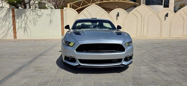 2015-Ford Mustang GT-Full option-Excellent Condition