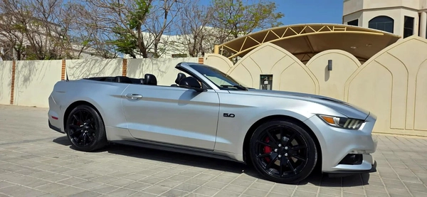 2015-Ford Mustang GT-Full option-Excellent Condition