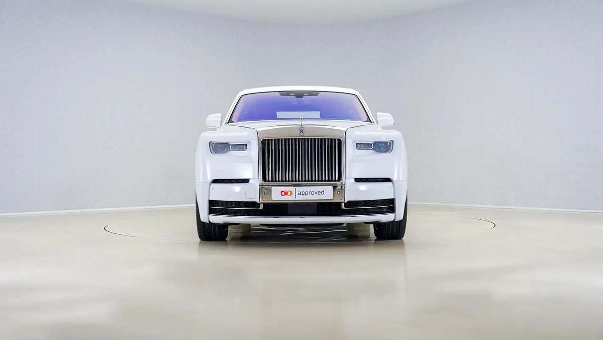 UAEs Very Best Example | 2 Years Free Servicing | AED 22,888 Per Month-1-1