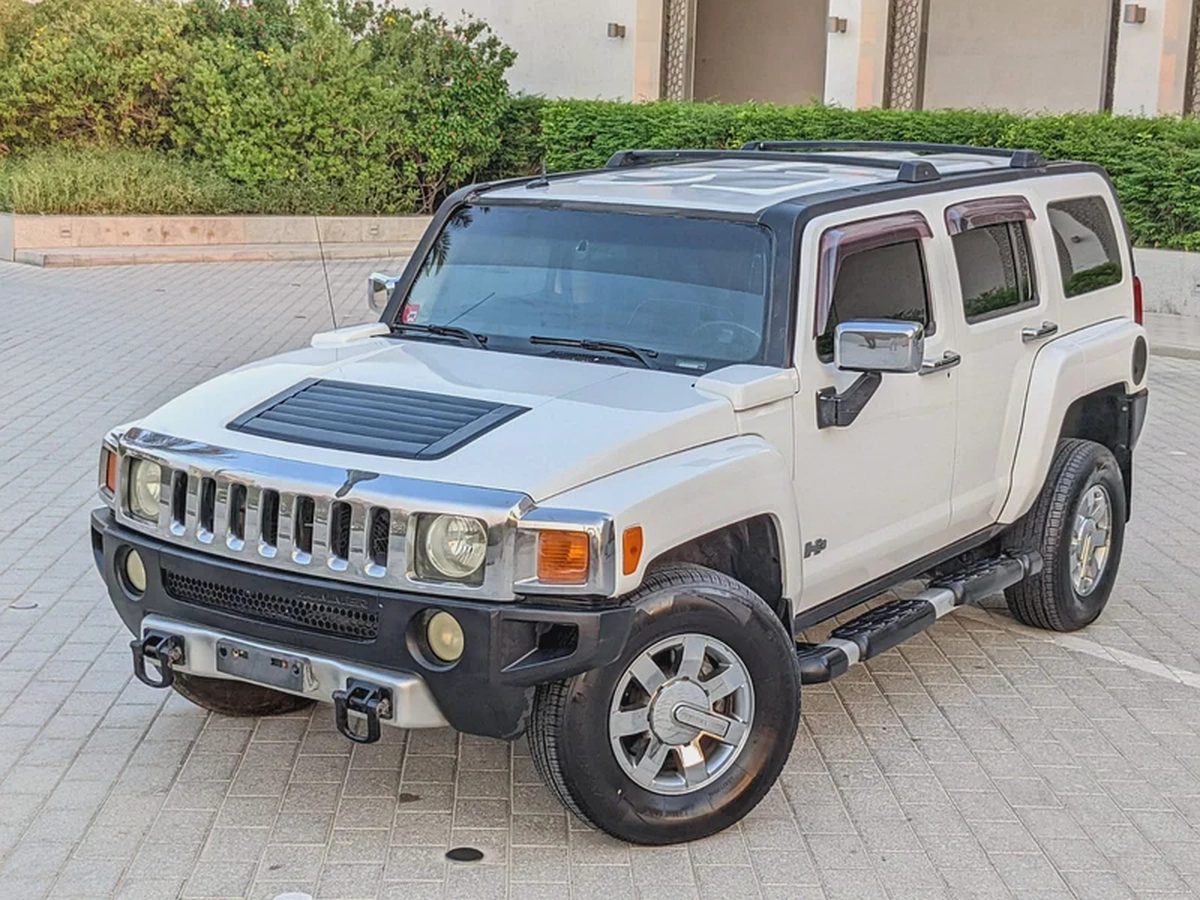 Hummer H3 2006 GCC Premium Condition With Leather seats  Navigation Low Km Perfect Family Suv