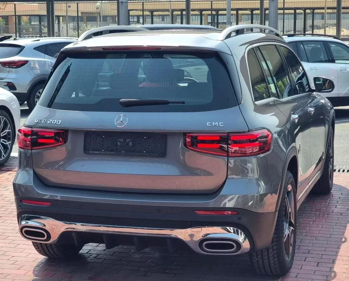 Mercedes Benz GLB200 STD AMG SUV 7 Seater Under Warranty 2025 GCC-7-7