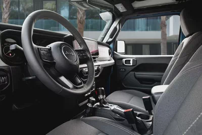 2,840 P.M |  Wrangler Sport | 0% Downpayment | Jeep Warranty!-8