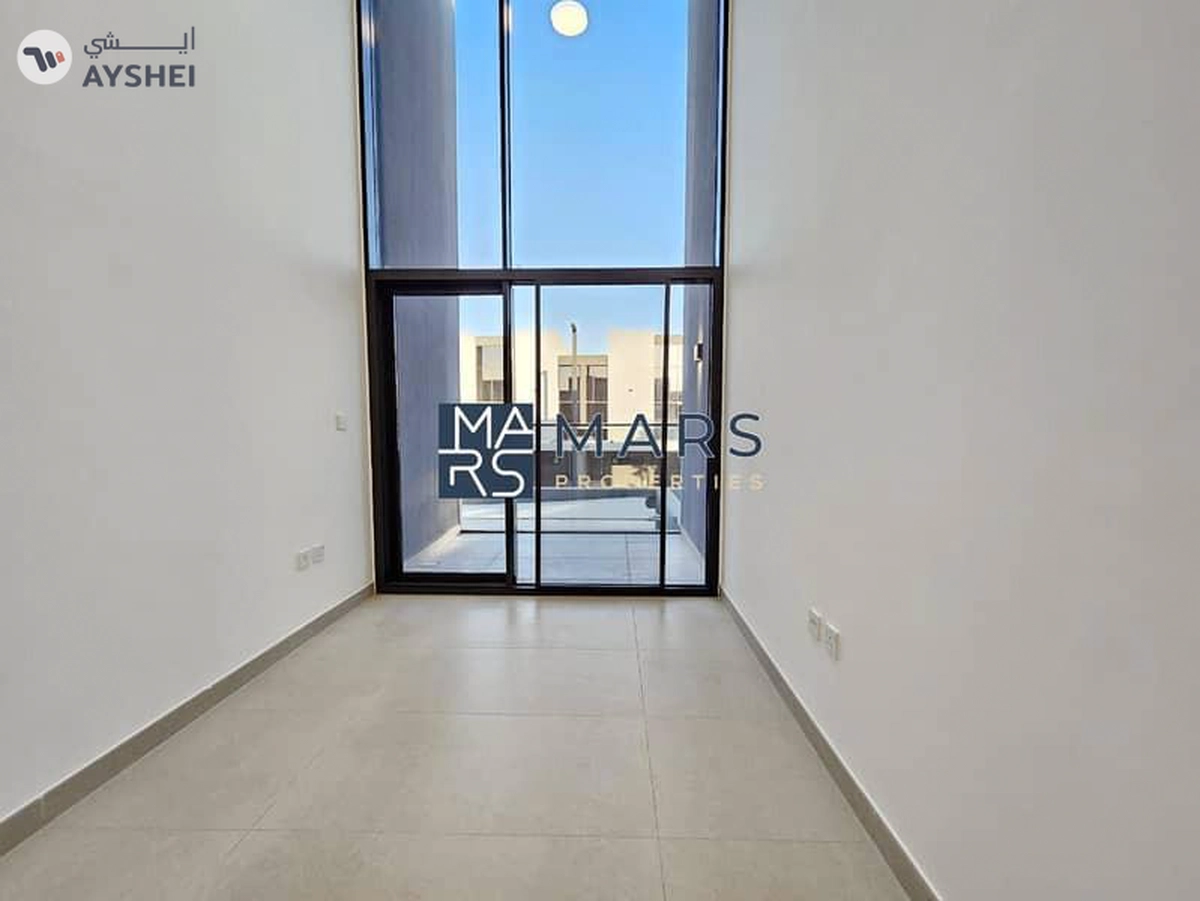 Exclusive 3BR Corner Unit |Green Community Living |Move-in-9-9