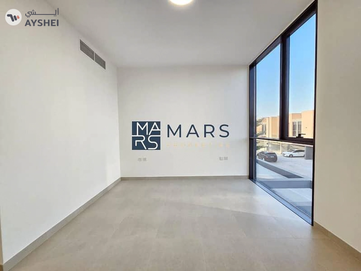Exclusive 3BR Corner Unit |Green Community Living |Move-in-4-4
