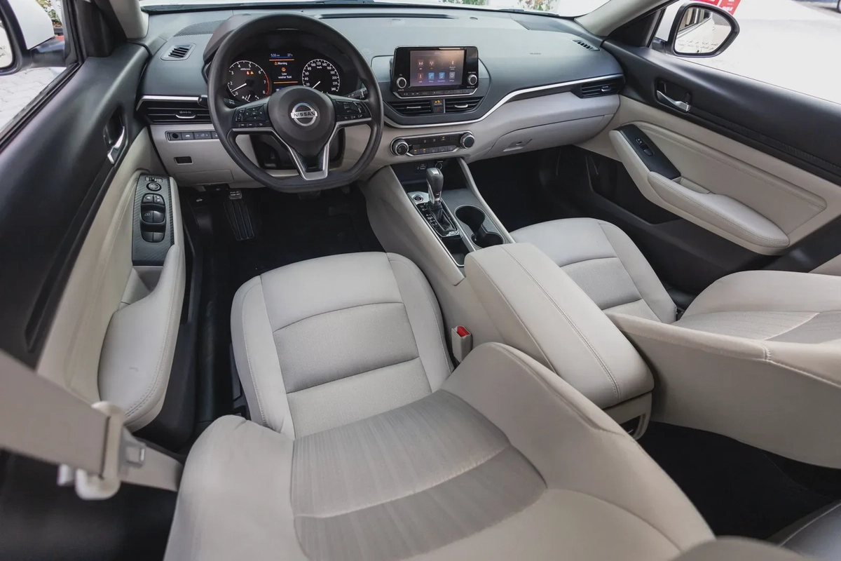 Nissan Altima 2020-7-7