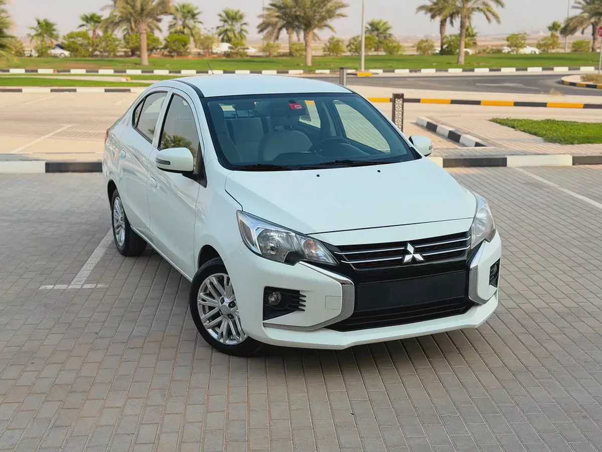 Mitsubishi Attrage 2022 GLX Medium Line | GCC Specs | Low Mileage | Premium Condition Low KM Car-2-2