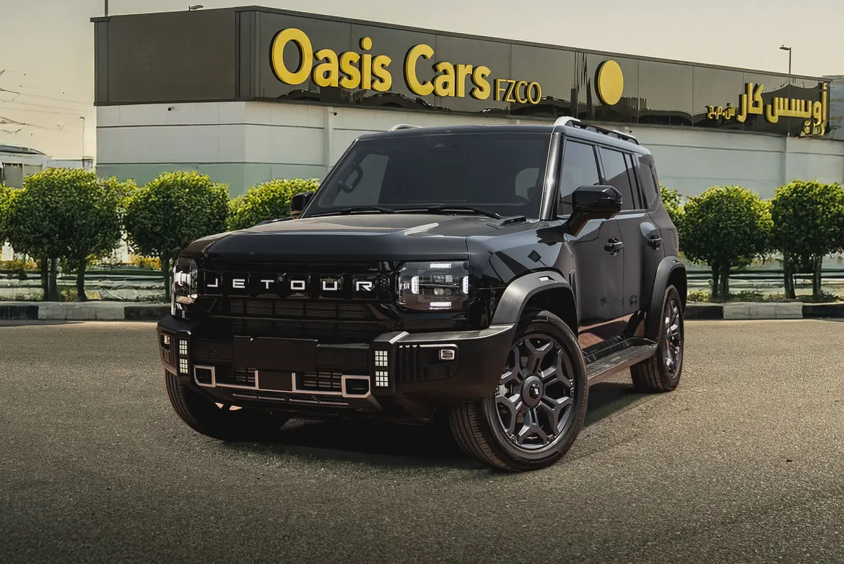 Jetour T2 Luxury Plus 2025 GCC Specs Full Service History Low Mileage 2.0L Turbo 4 Cylinders