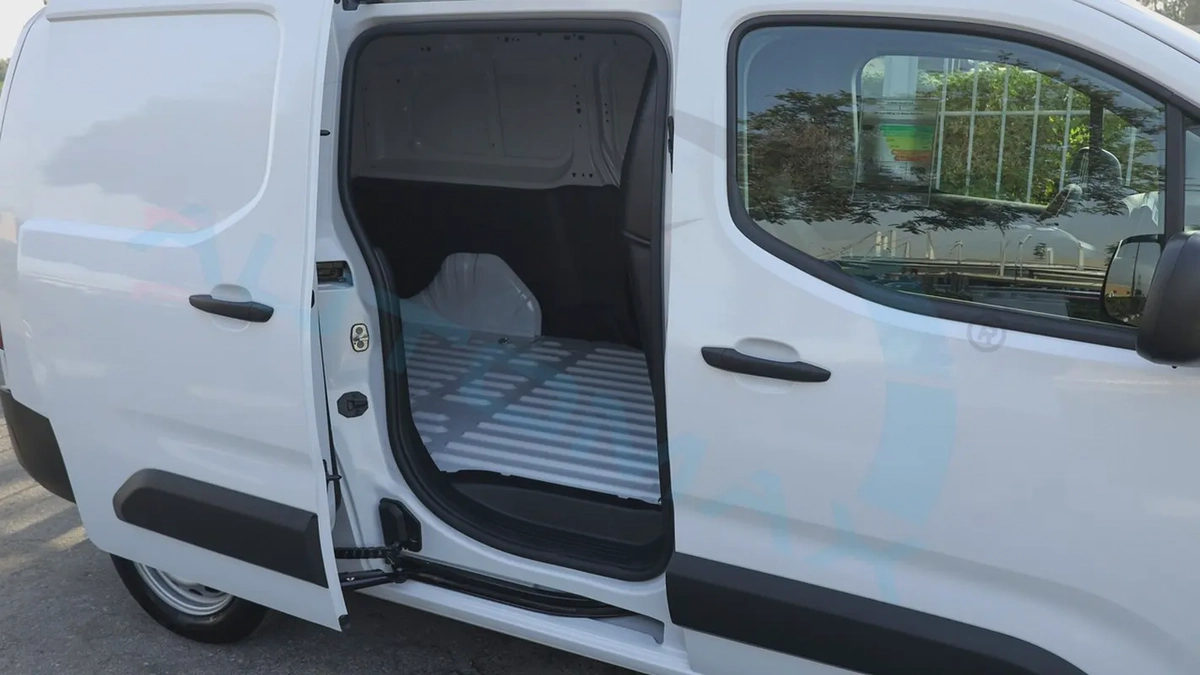 2025 Fiat Doblo L2 Van 1.6L FWD GCC 0Km With 5 Years Or 100,000 Km Warranty At Official Dealer-15-15
