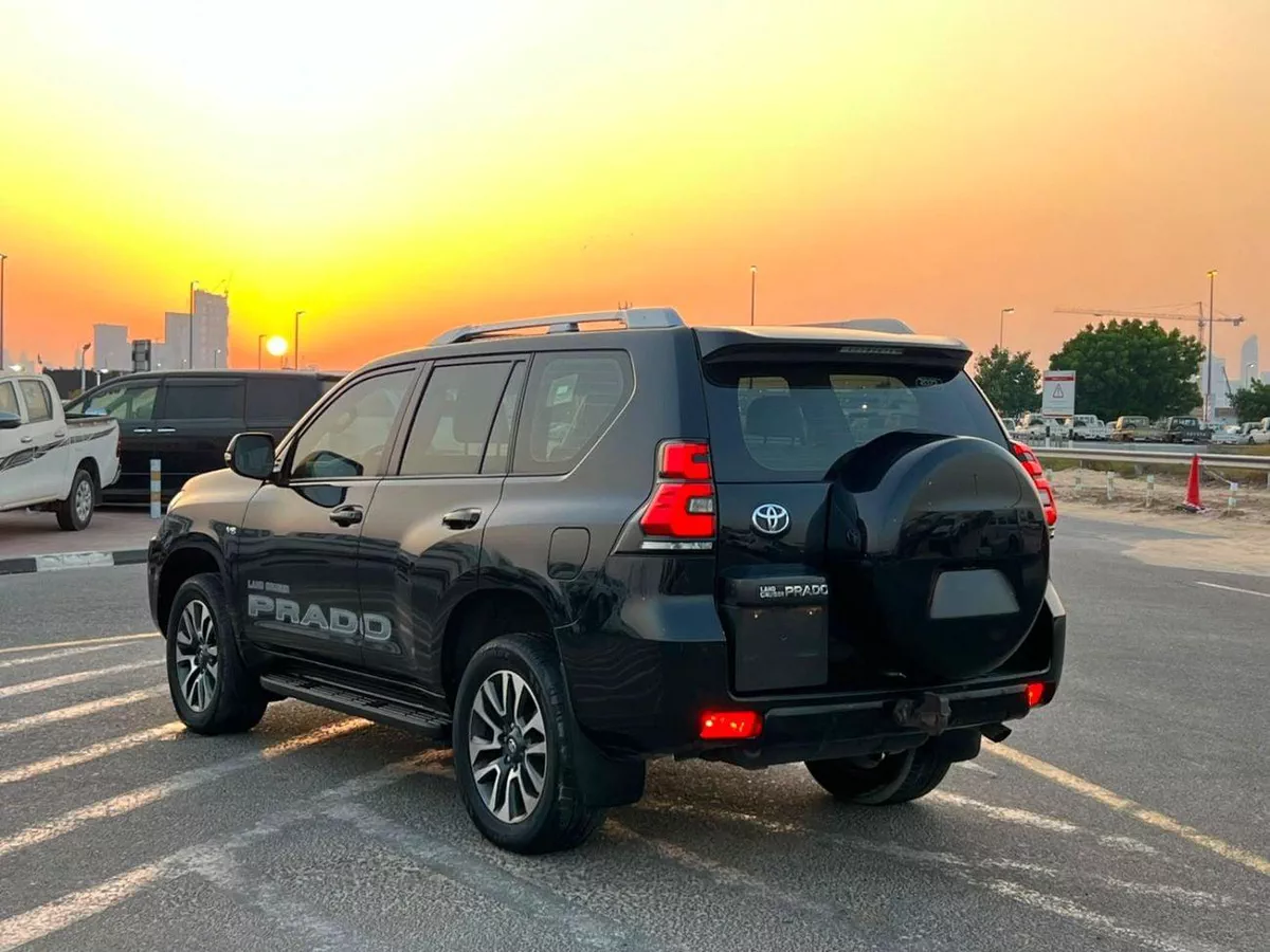Toyota Prado  2022 Toyota Prado Full Option – 4.0L V6 – AWD 4x4-3-0