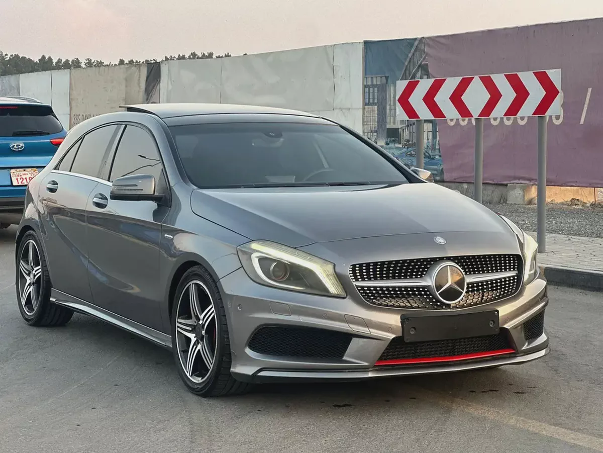 مرسيدس بنز A250 مواصفات خليجية 2014 بحالة جيدة-1-1
