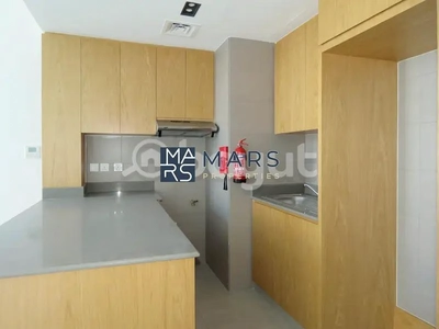 Ready to Move | Spacious Modern | Prime | Location-9