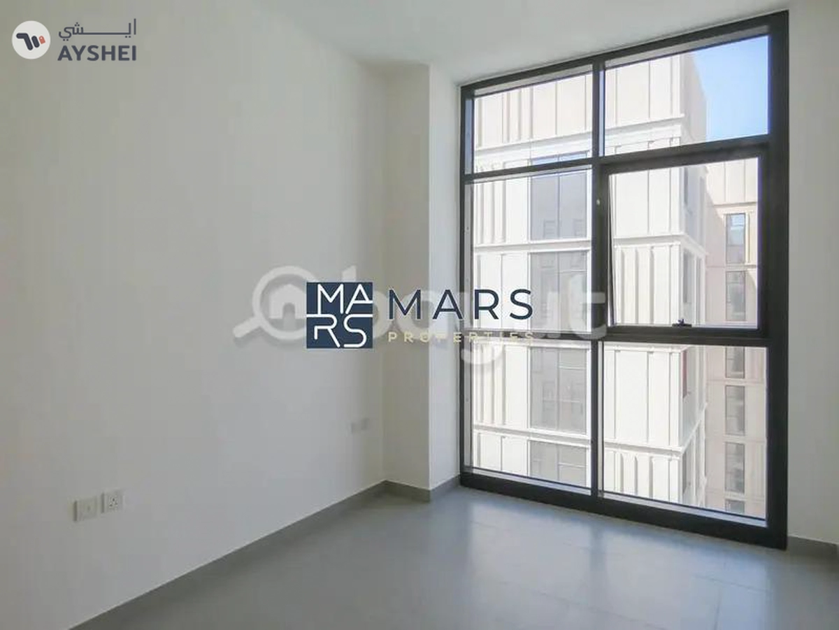 Ready to Move | Spacious Modern | Prime | Location-3-3