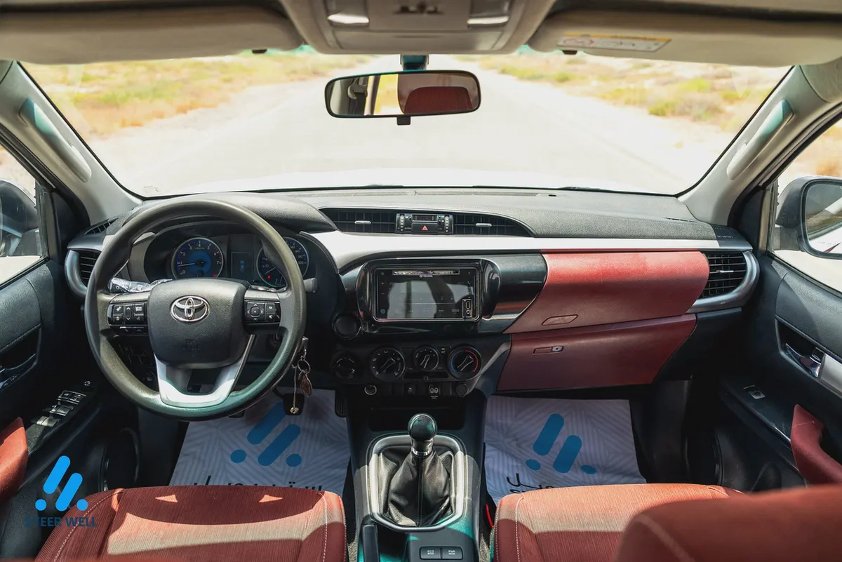2020 Toyota Hilux SR5 2.7L Petrol Manual 4WD | Double Cab Pickup | GCC Specs-11-11