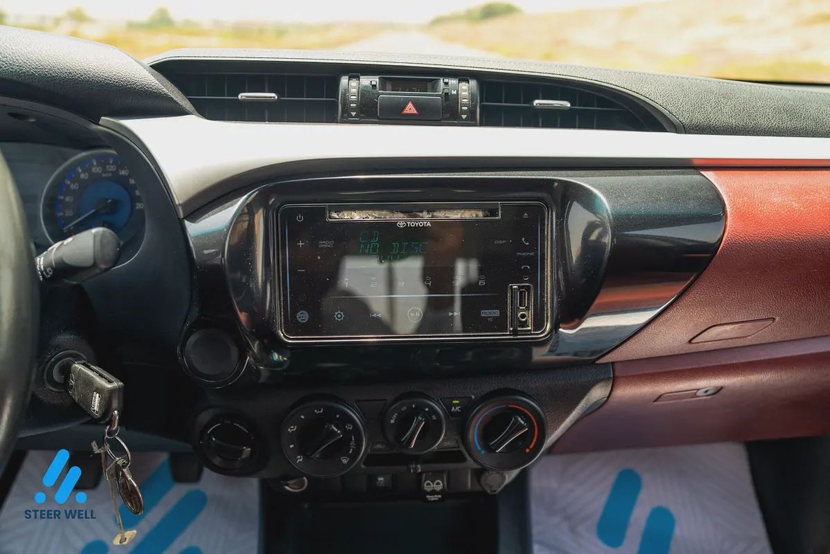 2020 Toyota Hilux SR5 2.7L Petrol Manual 4WD | Double Cab Pickup | GCC Specs-12-12