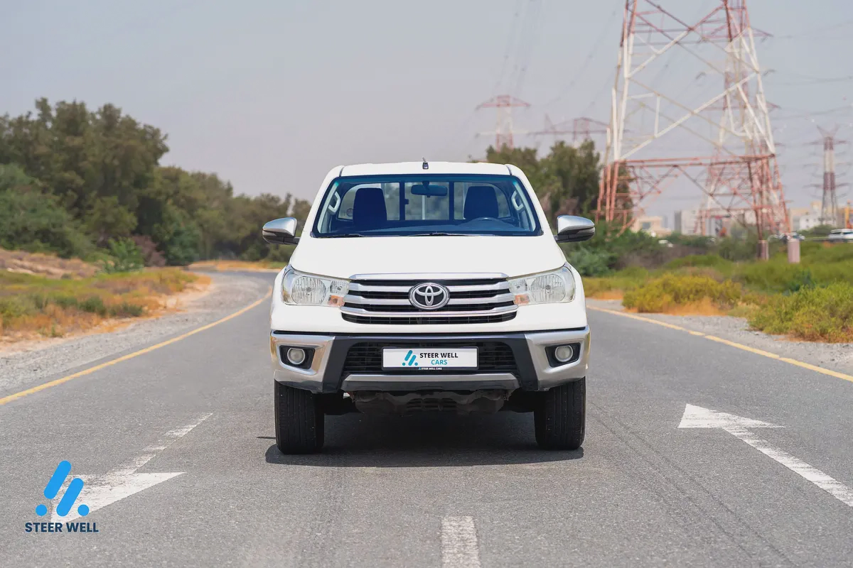 2020 Toyota Hilux SR5 2.7L Petrol Manual 4WD | Double Cab Pickup | GCC Specs