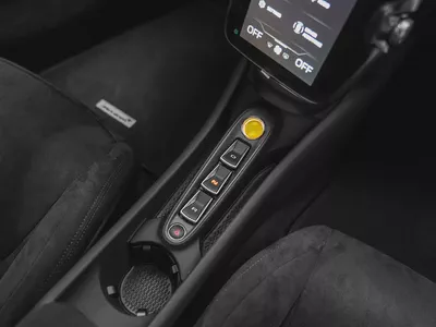 SWAP YOUR CAR for 2025 ARTURA PERFORMANCE UNDER 2 YEARS FREE CONTRACT SERVICE, WARRANTY-ONLY 465Km-14