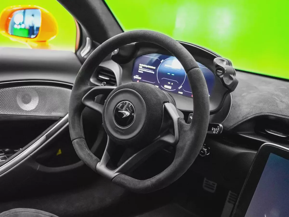 SWAP YOUR CAR for 2025 ARTURA PERFORMANCE UNDER 2 YEARS FREE CONTRACT SERVICE, WARRANTY-ONLY 465Km-8-8