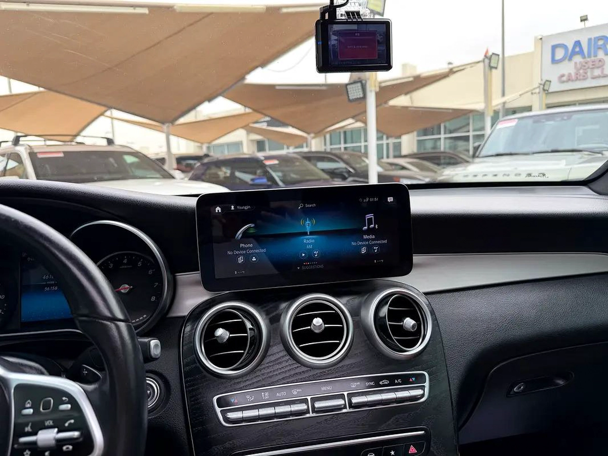 Mercedes-Benz GLC 300 AMG 2021 - American Specs-19-19