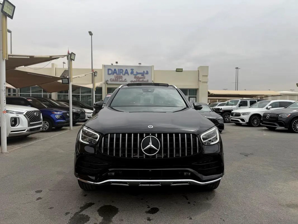 Mercedes-Benz GLC 300 AMG 2021 - American Specs-2-2
