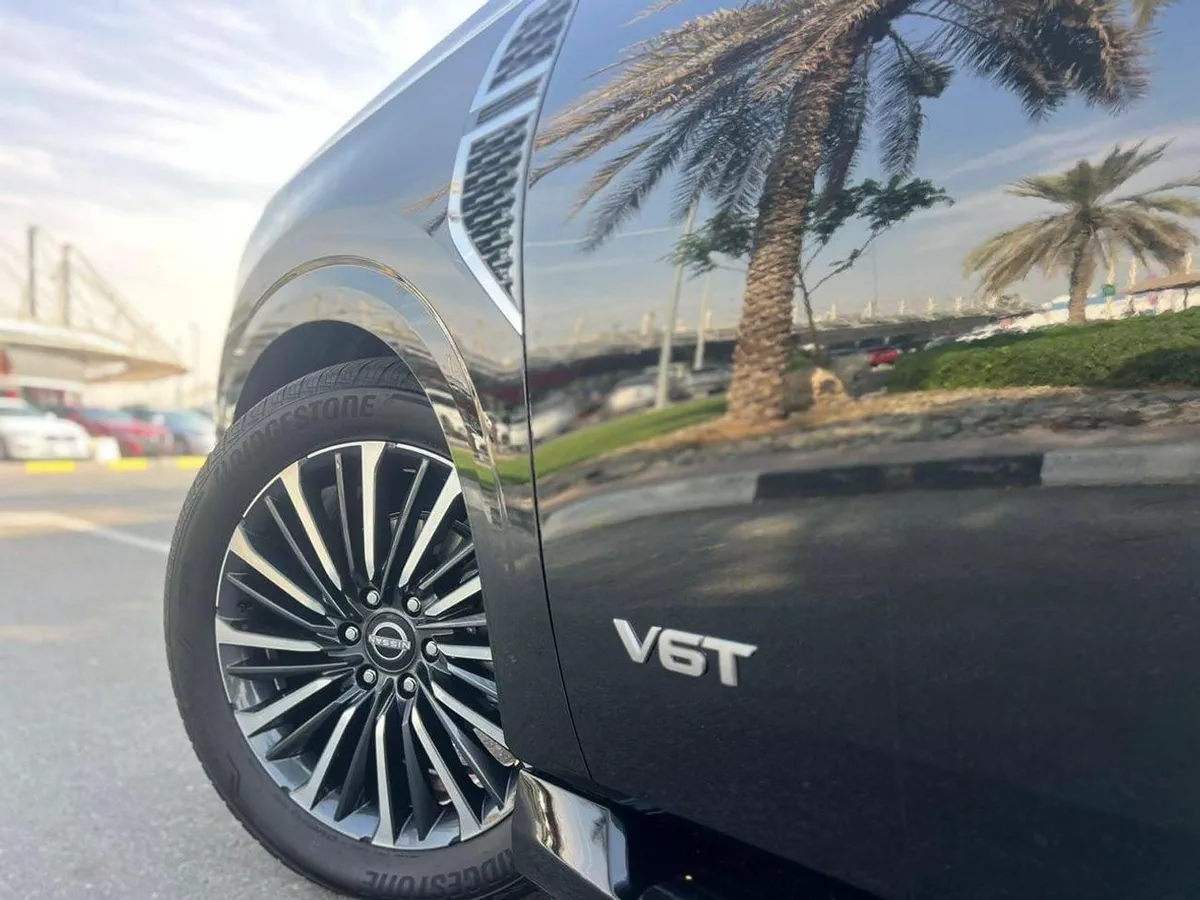 Nissan Patrol LE PLATINUM CITY-4-0