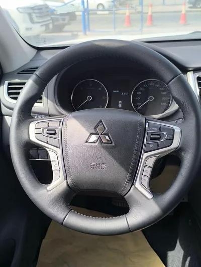 Mitsubishi Montero Sport GLS HIGHLINE MONTERO SPORT 2.5L 4WD DIESEL-7