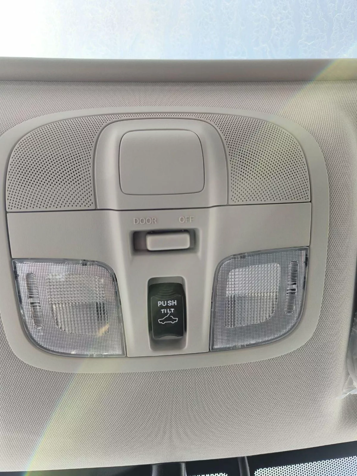 Mitsubishi Montero Sport GLS HIGHLINE MONTERO SPORT 2.5L 4WD DIESEL-12-0