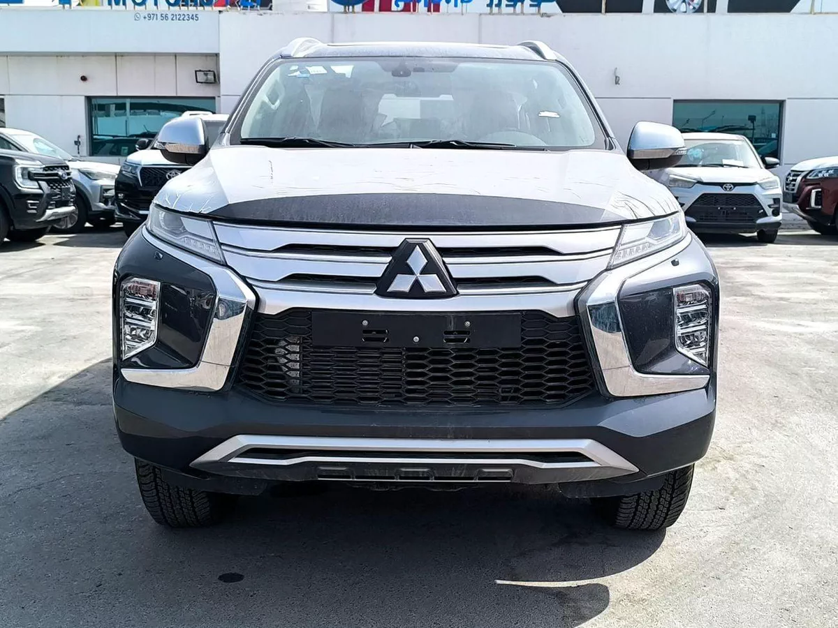 Mitsubishi Montero Sport GLS HIGHLINE MONTERO SPORT 2.5L 4WD DIESEL-1-0